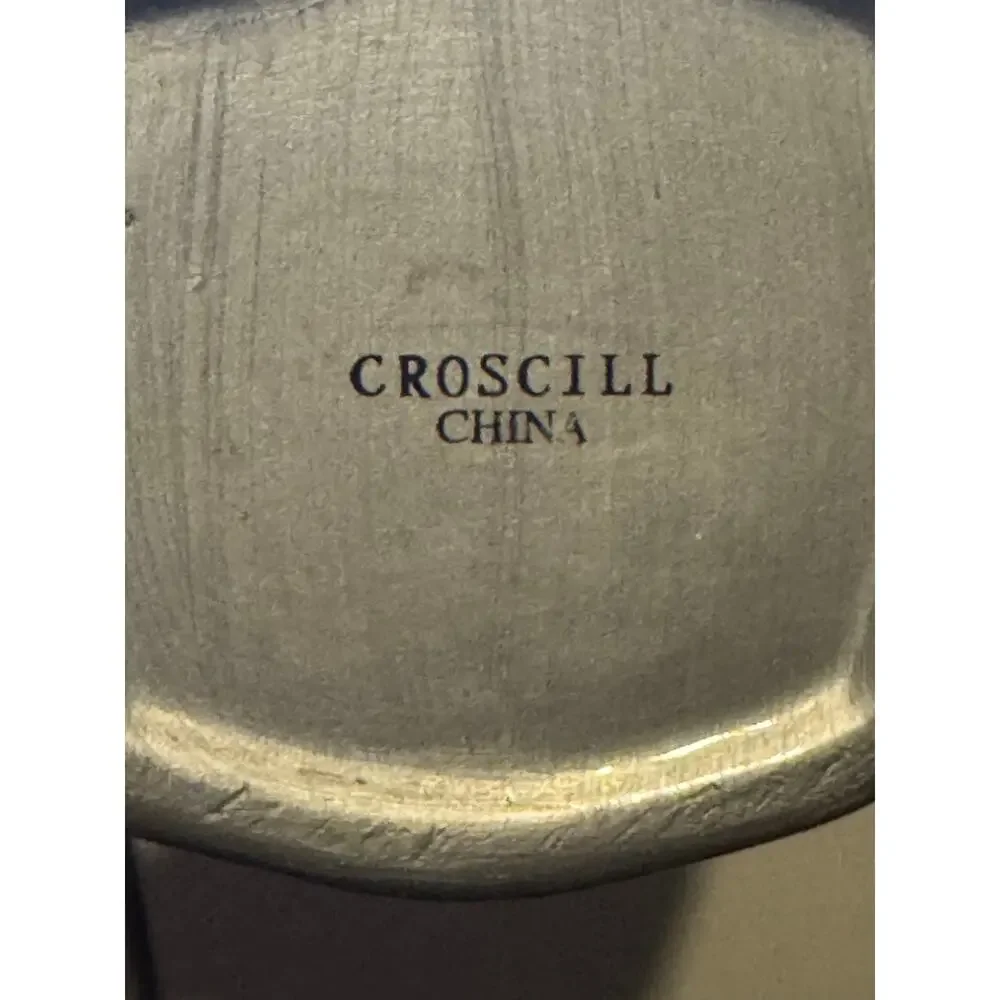 Croscill Asian Floral Bath Tumbler Toothbrush Holder Beige Ceramic